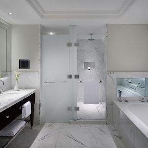 Deluxe Zimmer mit Kingsize-Bett